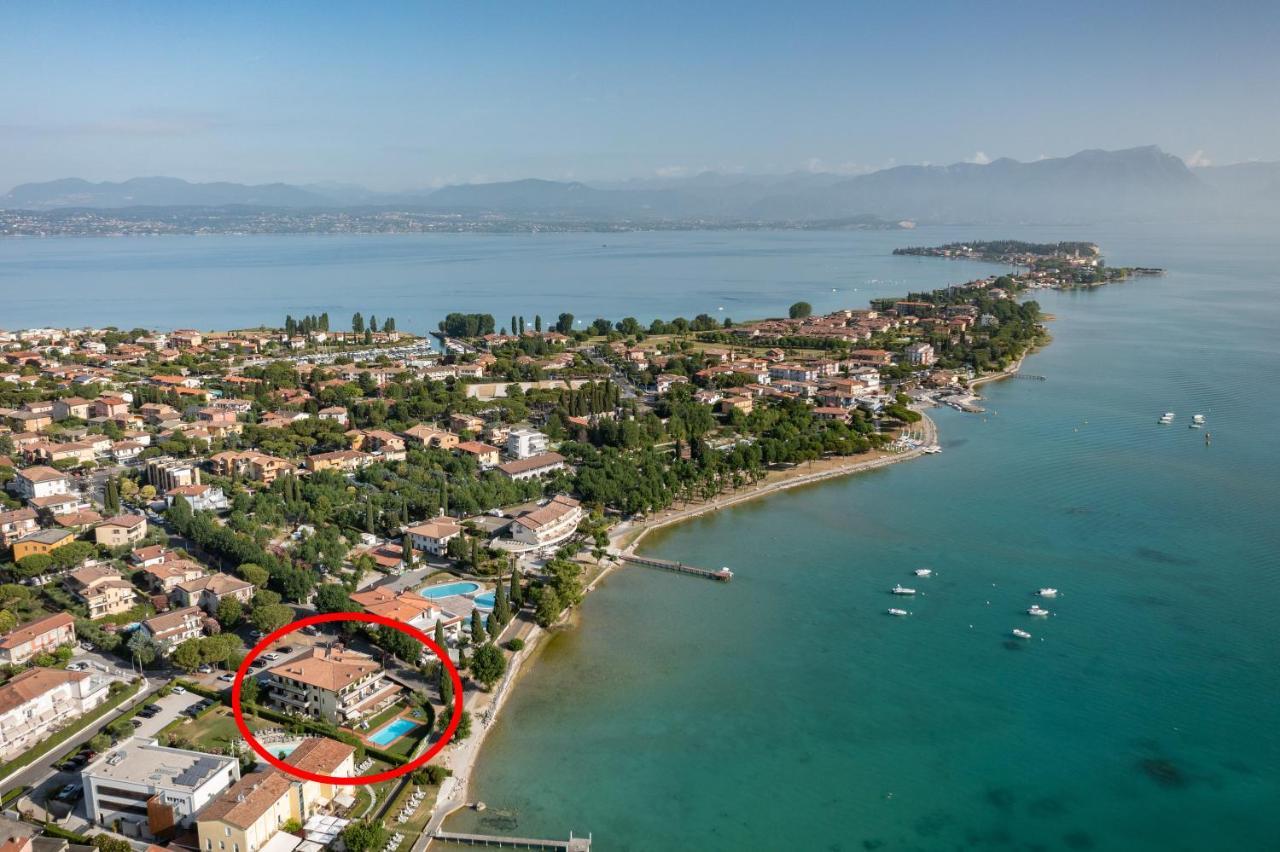 Lake Apartment Primea Sirmione Ngoại thất bức ảnh