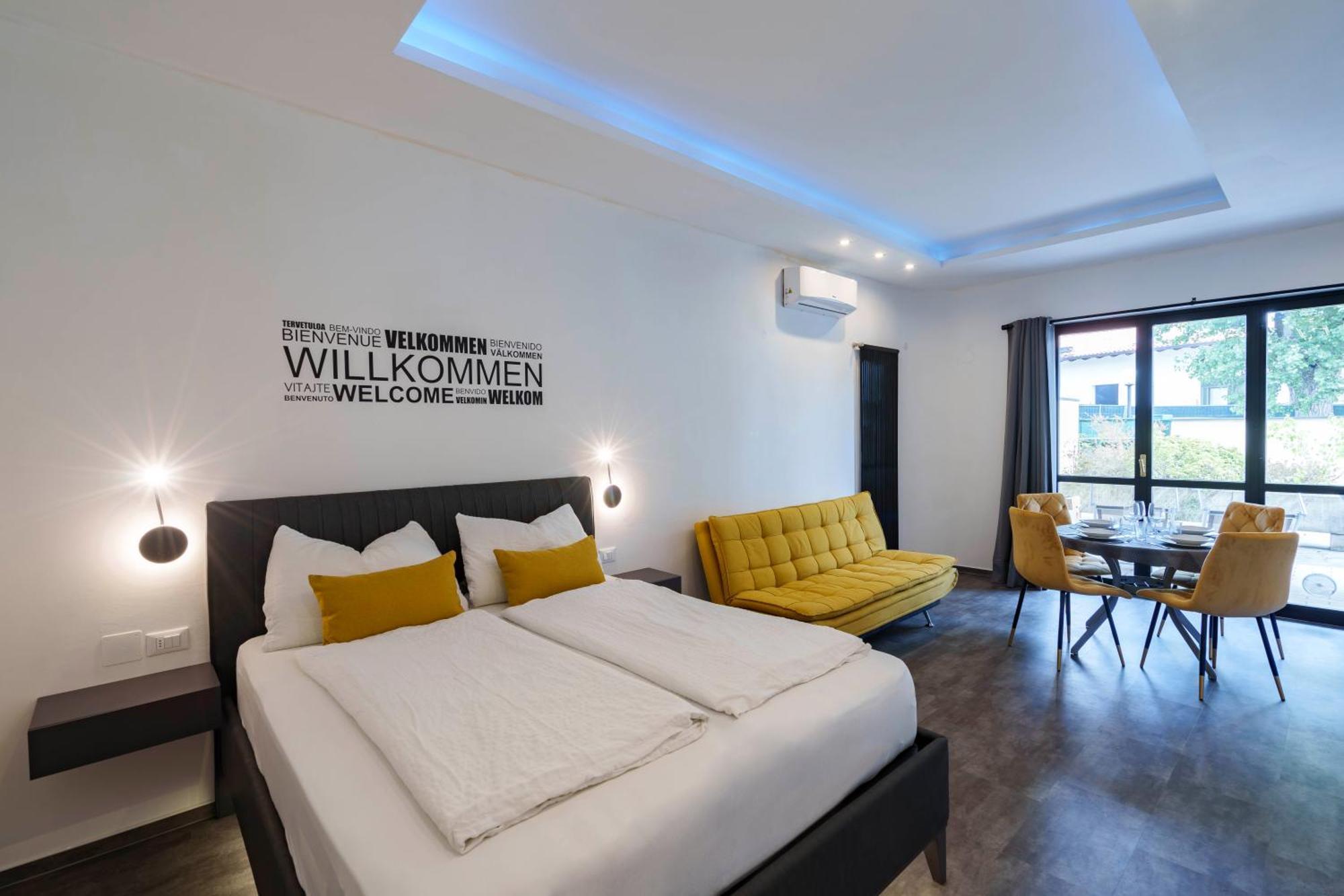 Lake Apartment Primea Sirmione Ngoại thất bức ảnh